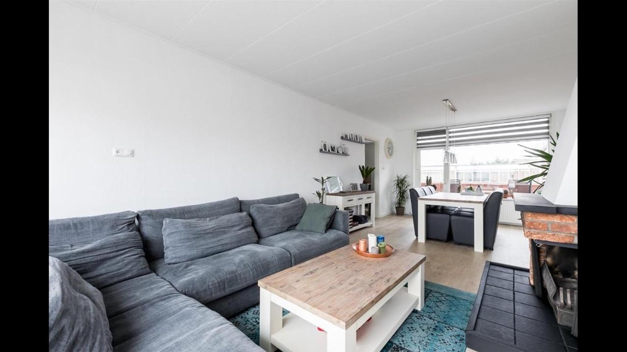 Nice Spacious House Near Schiphol And Citycentre Zwanenburg Eksteriør billede